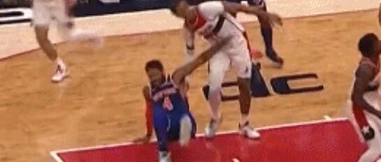 又来？罗斯你悠着点啊！