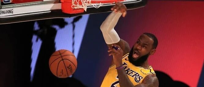 詹姆斯绝杀！锁死莱昂纳德！就这还要被开会呢...