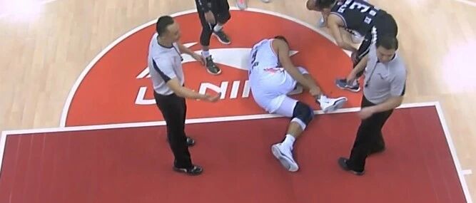 10冠王！外加易建联伤病最新情况！！！