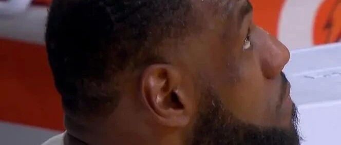 单节虐湖人20分！他把詹姆斯打到陷入沉思...