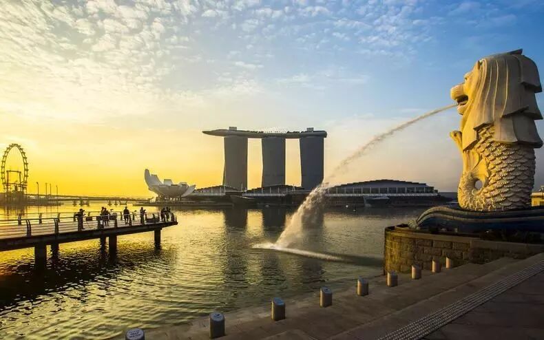 来这里看新加坡的标志——鱼尾狮公园