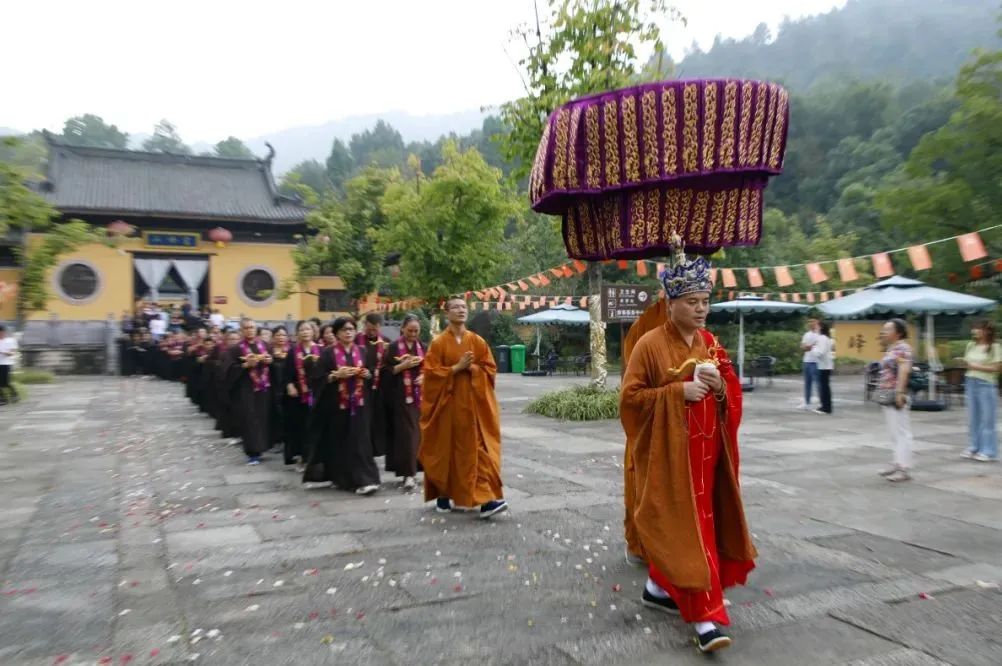 北天目灵峰讲寺报恩护国水陆法会第七天：法会圆满