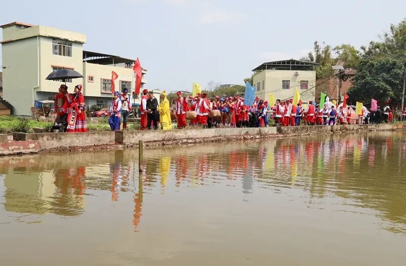 媒体关注 | 非遗项目"壮族抢花炮"精彩上演_2024年邕宁要闻_广西南宁
