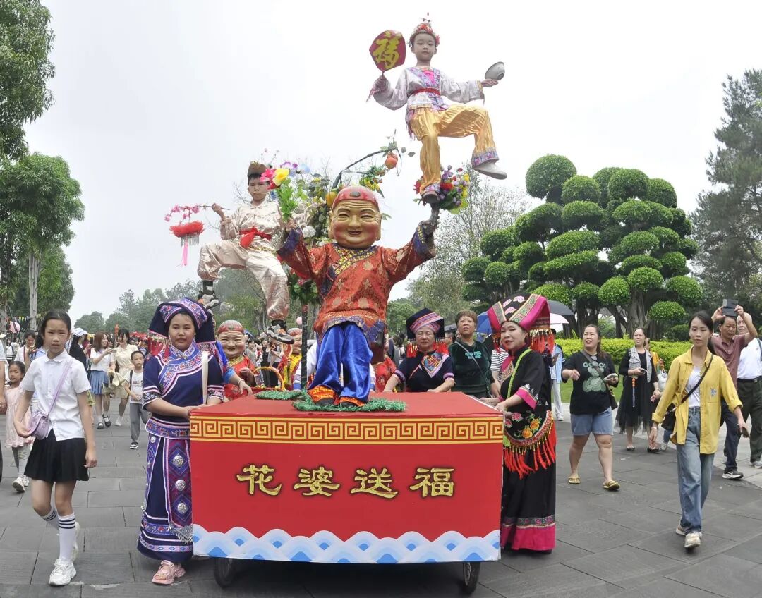 30多万人次游邕宁 共享民俗文化盛宴