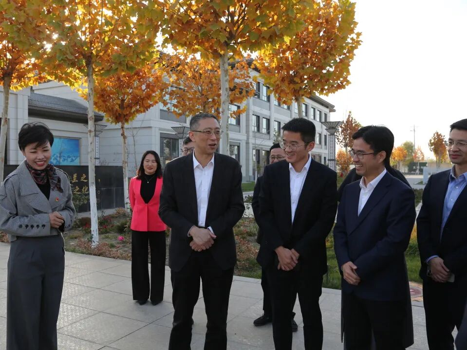 杭州市教育局一行来阿克苏地区对接对口支援工作