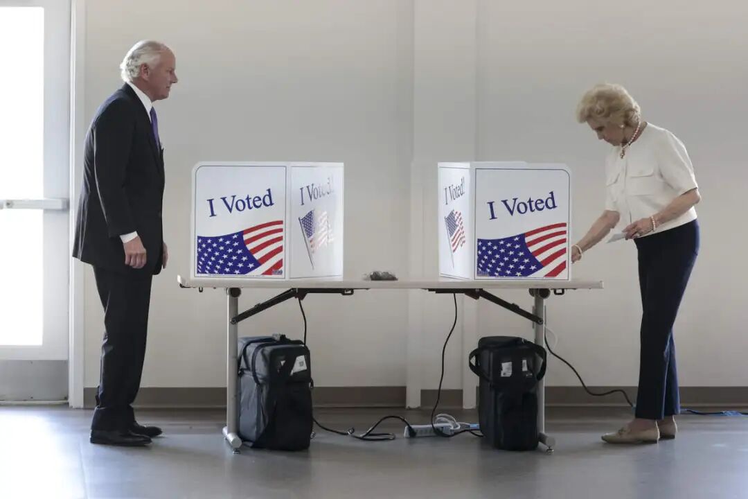 S.C. Gov. Henry McMaster and his wife, Peggy Jean McMaster, vote at the Lourie Center in Columbia on Tuesday, June 9, 2026. McMaster is serving his final term as governor.