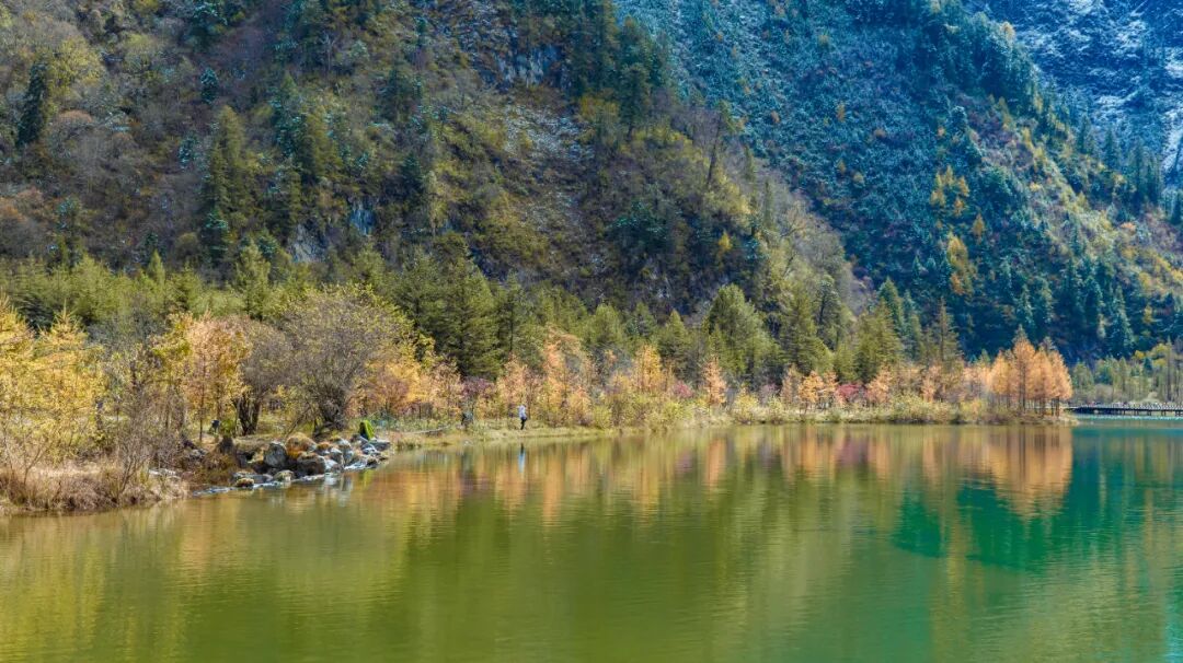 把湖泊森林草原看遍，它才是名副其实的秋景天花板！