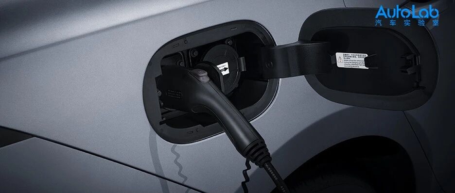 全DM-i的比亚迪驱逐舰05来了，亏电油耗也才百公里3.8L！