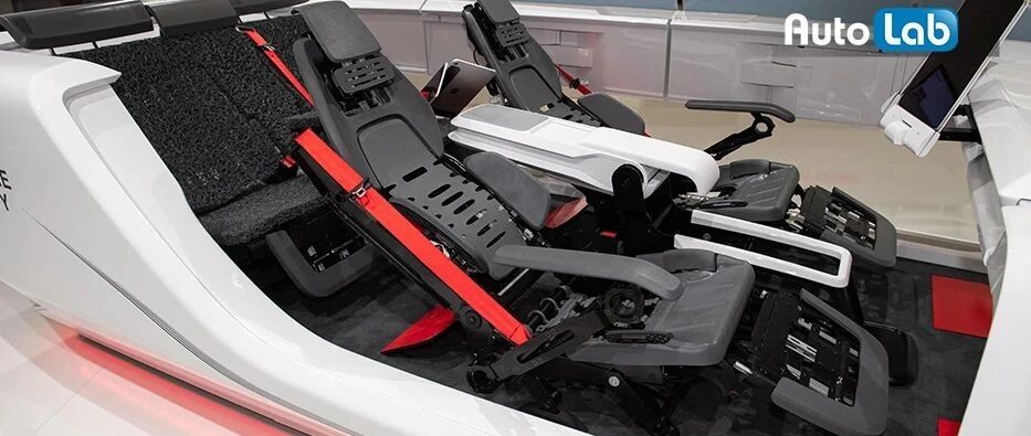 自动驾驶时代，“躺着”开车是车企们的小目标