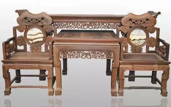 “巴里黄檀”与“奥氏黄檀”有何区别 ？