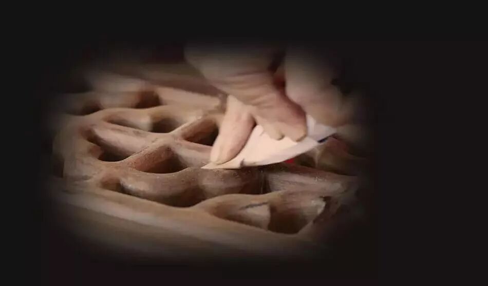 如何辨别红木打磨好坏呢？ 价格差别太大！