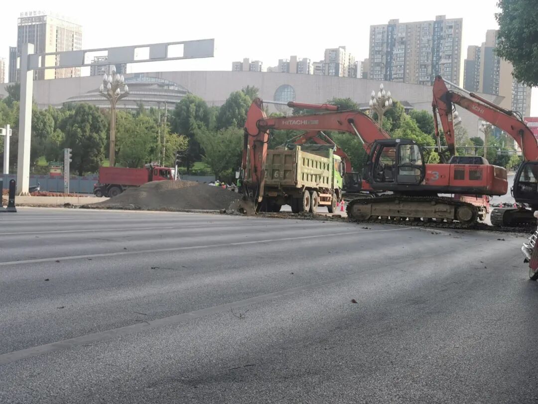 ���£�8��27����Ͻڳ�������·�ν����ʩ��