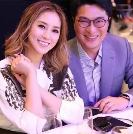 徐子淇14岁被首富追 嫁入豪门八年生4胎 如今悬赏10亿生第5胎 都未央光 微信公众号文章阅读 Wemp