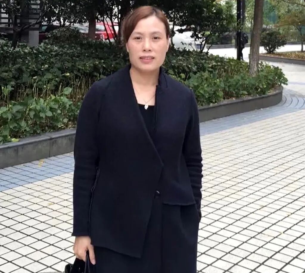 实中教师风采市学科带头人李燕老师