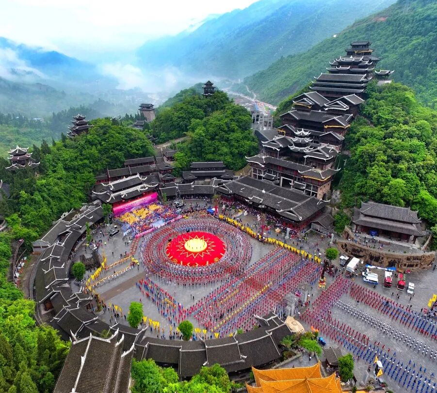 重庆:第十三届"蚩尤九黎城杯"中国摩托艇联赛重庆彭水大赛来啦