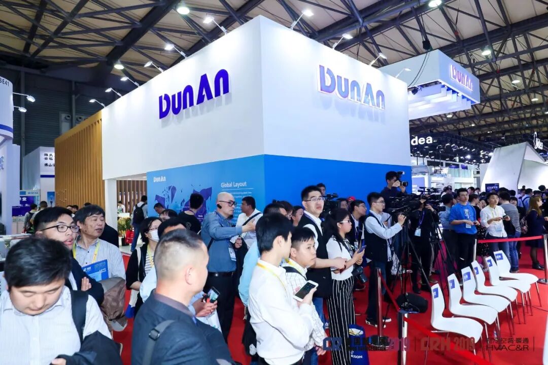 https://mmbiz.qpic.cn/mmbiz_jpg/cICChFoobBXlicFKuZibJHBkjT820eicaDl9jW5S3BicefO22sTK0aAbFYJDgGB7XaoAp6Z60kqNAzT1qrpdicfwMBw/640?wx_fmt=jpeg&wxfrom=5&wx_lazy=1&wx_co=1