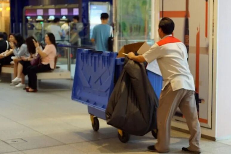 今年！新加坡政府给所有人发了补贴，最高超10000新币！补贴汇总拿好不谢！