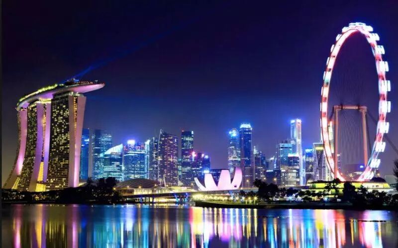 新加坡被评为疫情后《最值得投资的国家》！