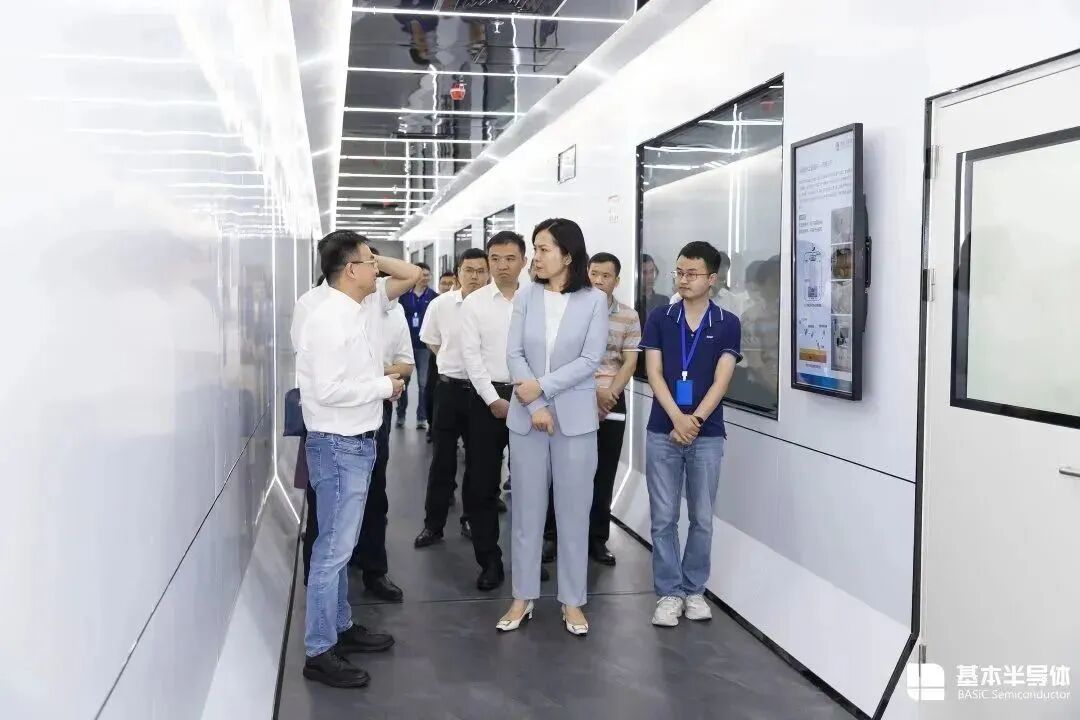 领导关怀 | 光明区委书记蔡颖率队调研基本半导体车规级碳化硅芯片产