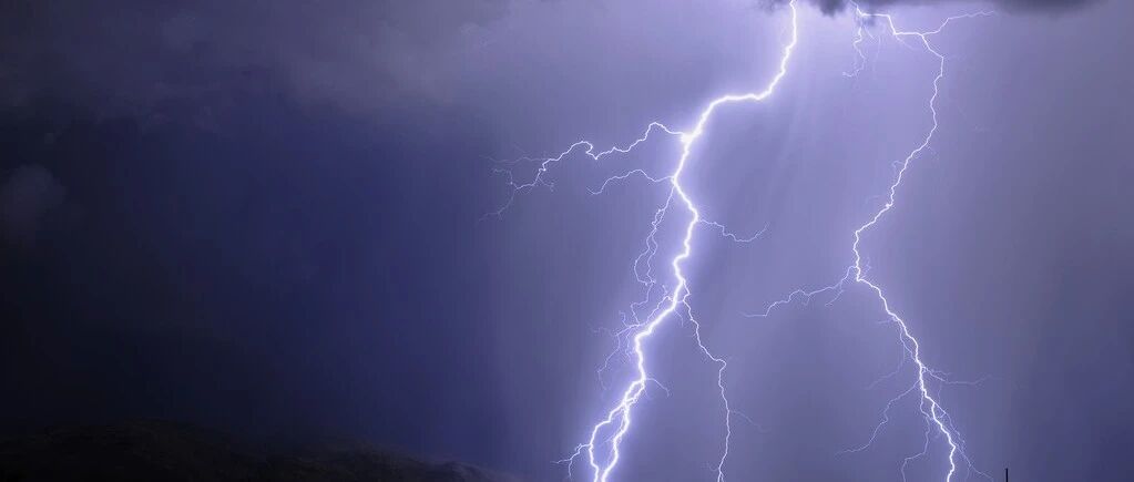 财务爆雷，元宇宙巨头重挫26%，一夜跌没相当于工商银行的市值，中概社交媒体股也受波及