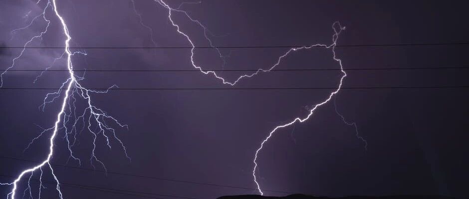 发生了什么？网传恒大深圳总部招牌被拆除！回应了，俞敏洪又开腔！创业板终结五连阴，一妖股上演天地板！