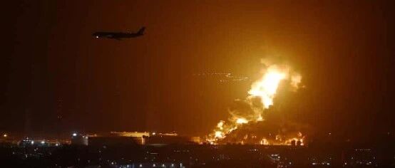 导弹突袭沙特！油价大逆转，F1赛场看到浓烟！​美联储将放任通胀？中概股又普跌，金龙指数下跌4.68%