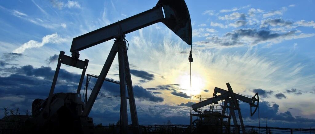 关键数据爆了！巨头一夜暴涨1.2万亿，创美股纪录！油价又大涨，新能车火了