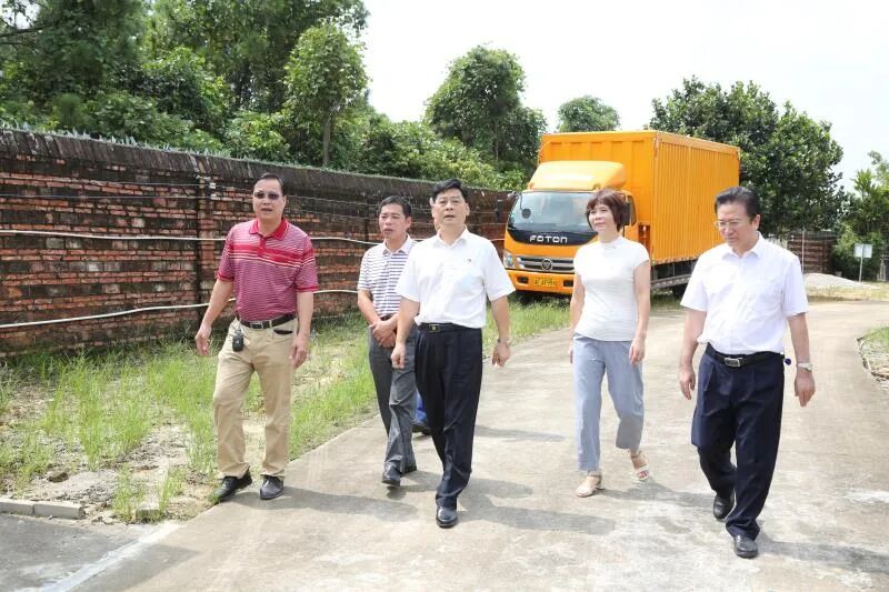 冯富基督导检查安全生产工作