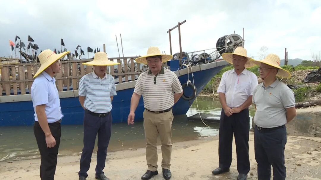 杨志仁到大沟镇调研河长制和污染防治工作