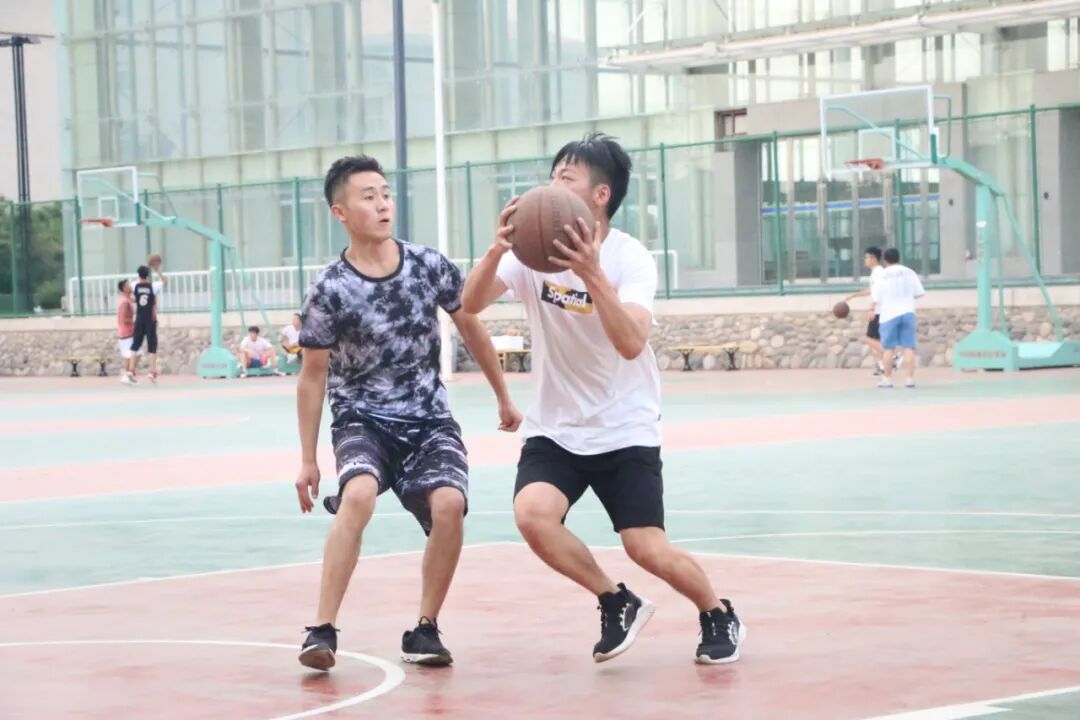 ���ǲ�������������������ʶ�Լ�