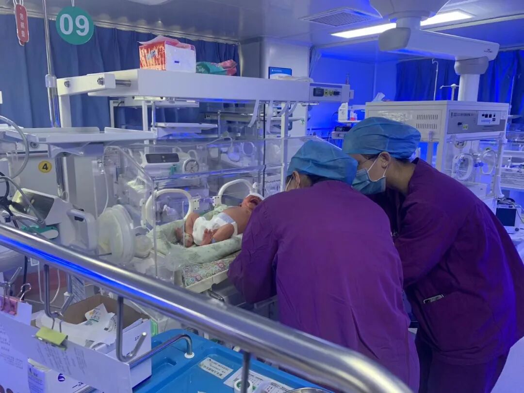 为什么要用光疗纸尿裤【健康科普】白天治疗，晚上回家！我院开展新生儿日间光疗服务啦！_https://www.jmylbn.com_新闻资讯_第6张