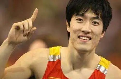 b6ac1e255dd4829e24bbc69ef01ea02.jpg 图片