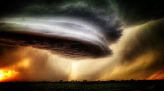 起底爱驰亿维：付强回应和谐富腾造车计划未夭折 