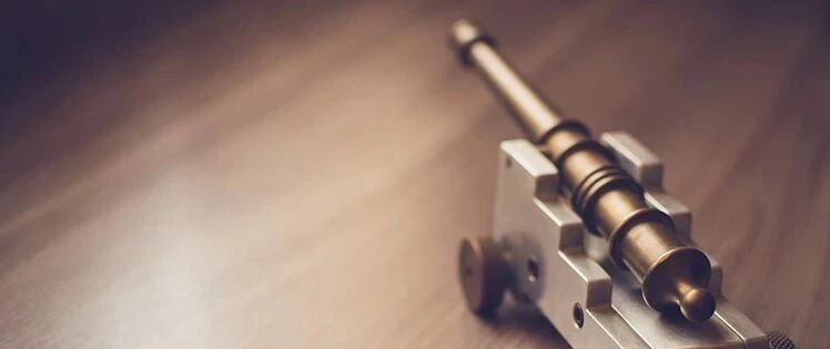 A股6124点，整十三年！沪指跌45%！每年197股上市！有人赚300%，有人亏光