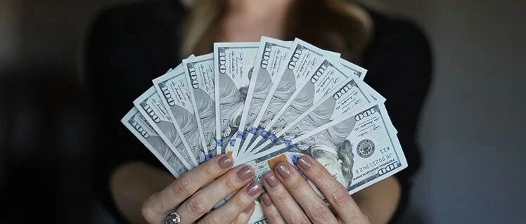 蚂蚁员工激励达1376.9亿元！人均可在杭州买套283平米房子！A股股王要换？