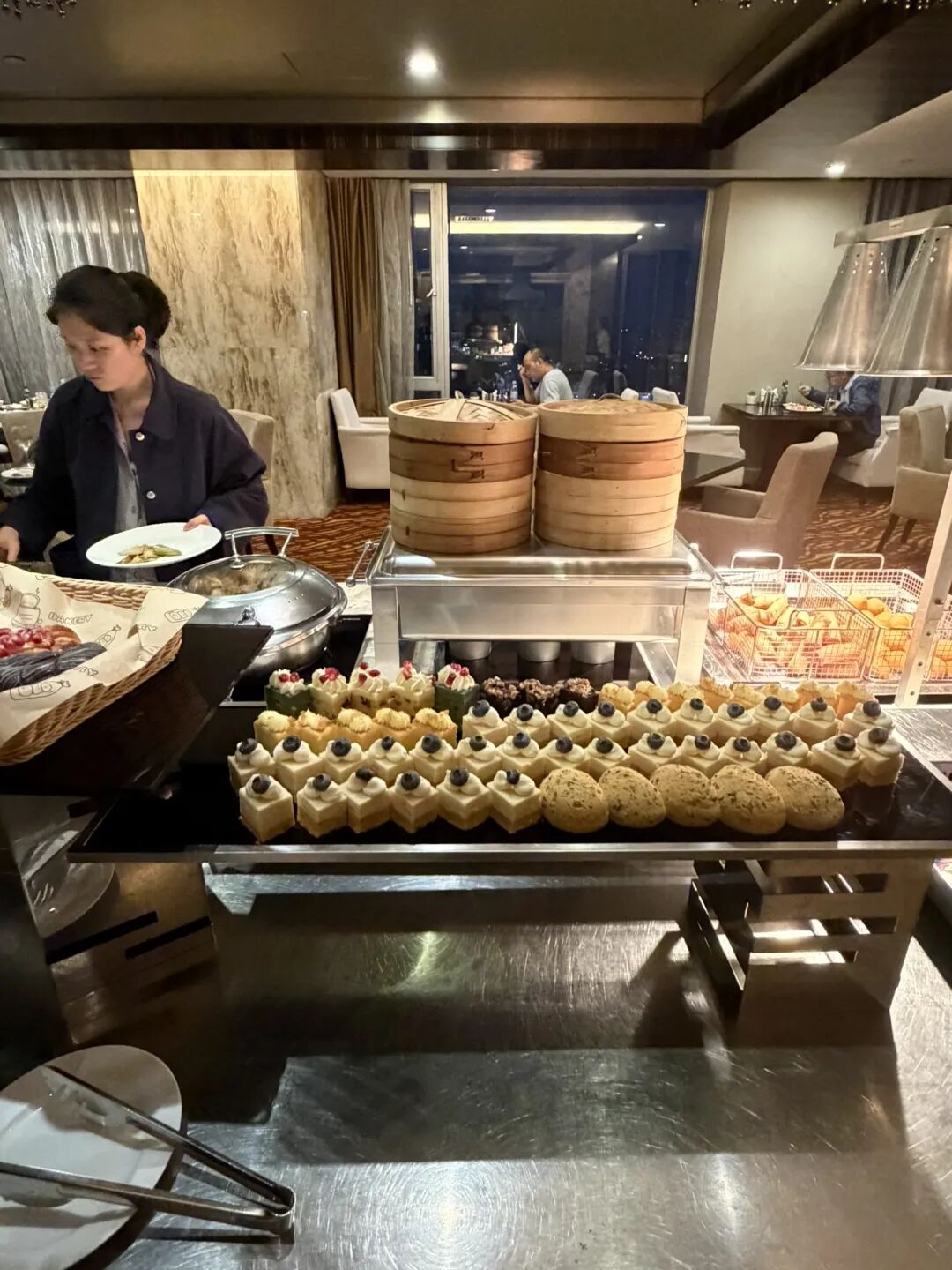 合肥元一希尔顿行政套房含早酒廊扎实400元起2026年Q1