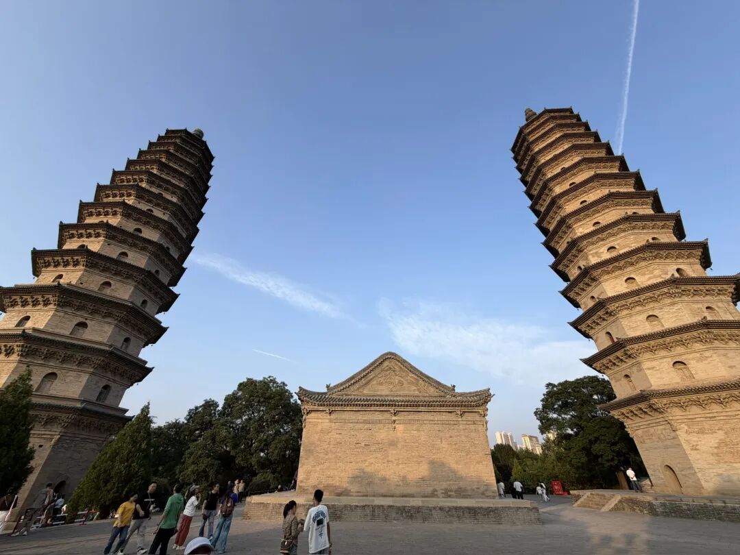 太原马拉松赛道干净服务贴心 跑者体验与免费景点