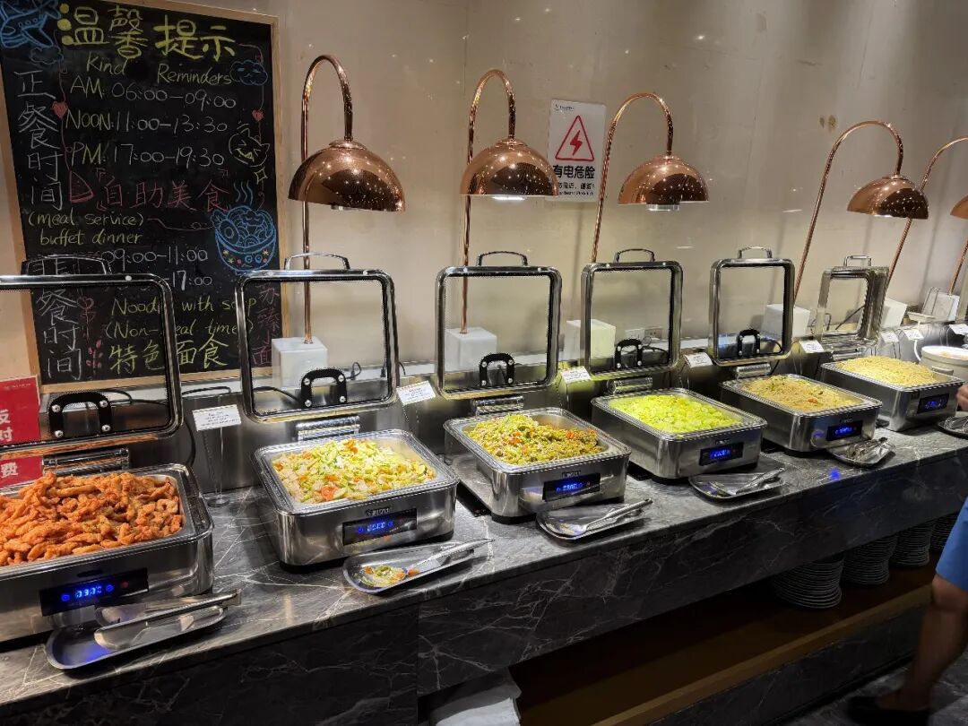 南京禄口机场T1 V8贵宾厅手工酸梅汤 机场贵宾室餐饮体验记