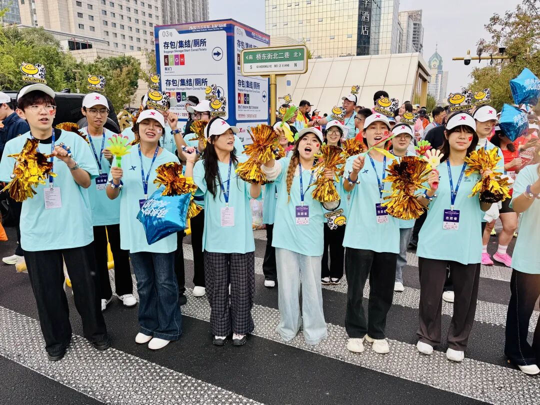 太原马拉松赛道干净服务贴心 跑者体验与免费景点
