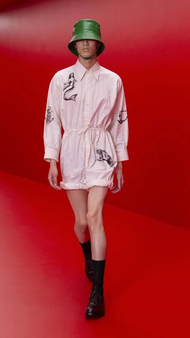 卷起来！这一季设计师对男性身材要求有点儿高