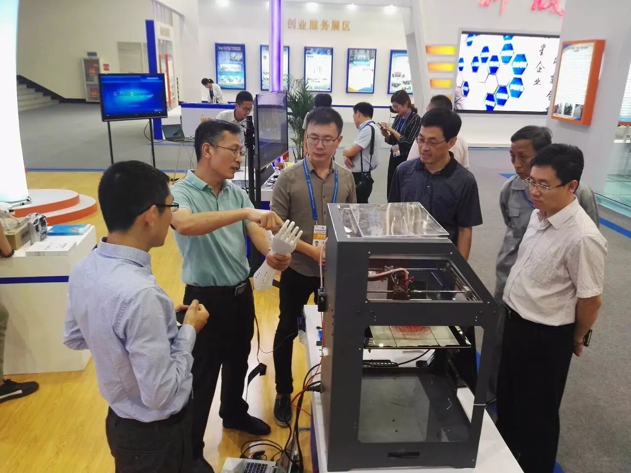 投资热门的小金额创业项目_威海小本创业项目_好项目小资本创业项目