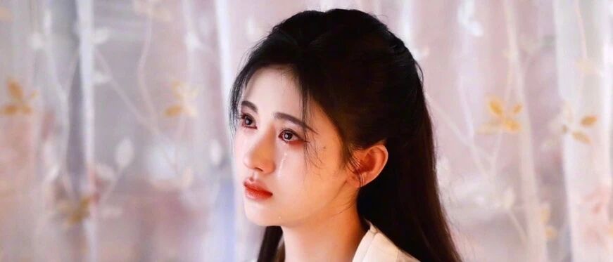 王一博直播带货坑粉丝？大S汪小菲为啥离婚？鞠婧祎买热搜翻车？魏大勋念念不忘少女妈？杨丞琳立场太双标？