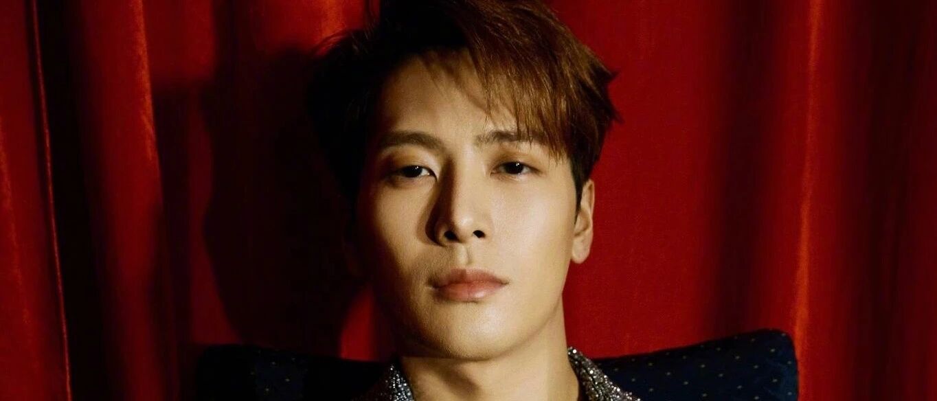 王嘉尔 宋雨琦恋情曝光？鹿晗和格格领证结婚？李佳航 李晟离婚了？白敬亭团队大变动？《爱的二八定律》空降播出？