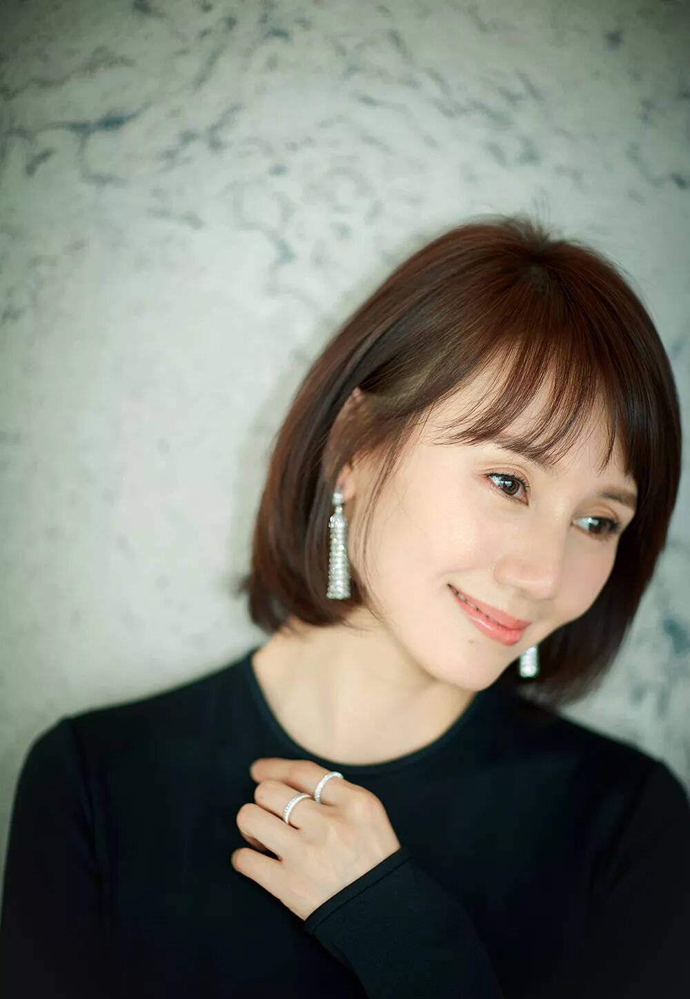 40岁颜值不输小花,这些女星的妆容里有什么秘密?| 果壳 科技有意思