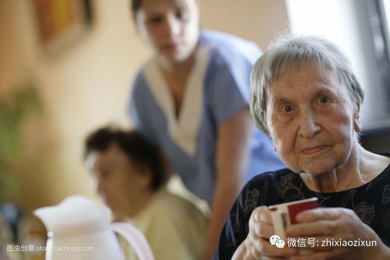 夜听：前30年拿命换钱，后30年拿钱买命！这笔账划算吗？