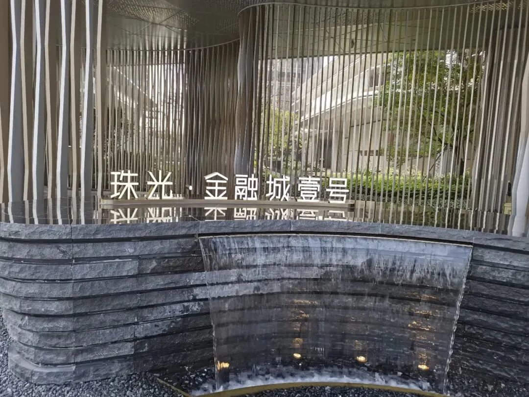 一线江景大平层，广州房价天花板在哪？