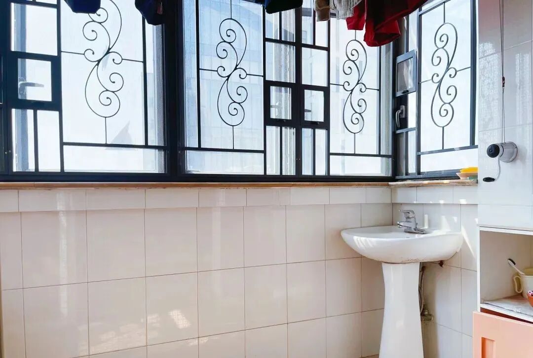 天河北二手房出售，南粤阁电梯4房，华阳小学，单价仅需5万！