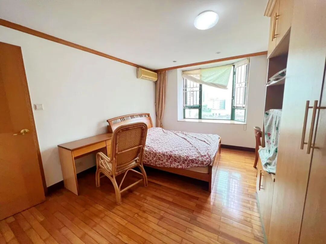 天河北二手房【金海花园】105平，总价860万！