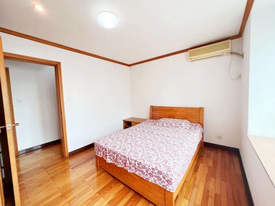 天河北二手房【金海花园】105平，总价860万！