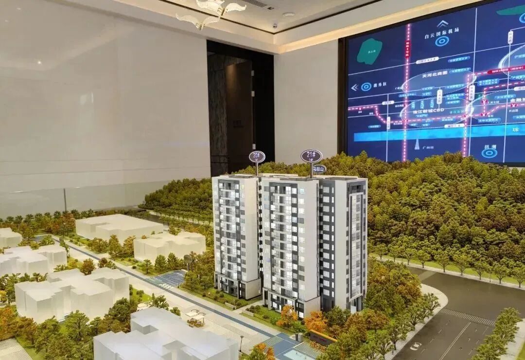 780万起，买天河壹品南向四房！